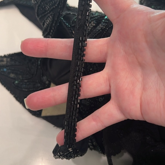 NWT Mac Duggal 5107 Embellished Leaf Evening Gown Black SIZE 2 - Picture 11 of 15